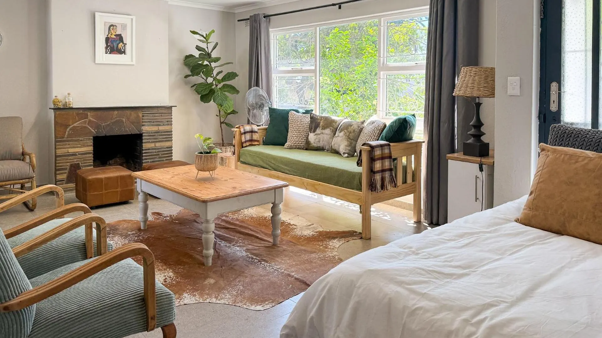Stones - Cape Town Self Catering Apartment
