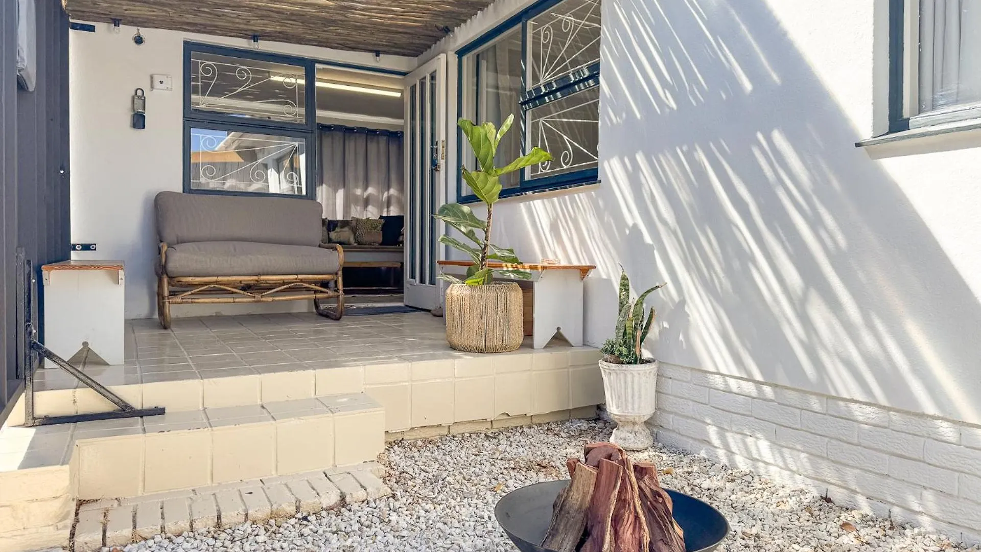 Stones - Cape Town Self Catering Apartment 0*,  South Africa